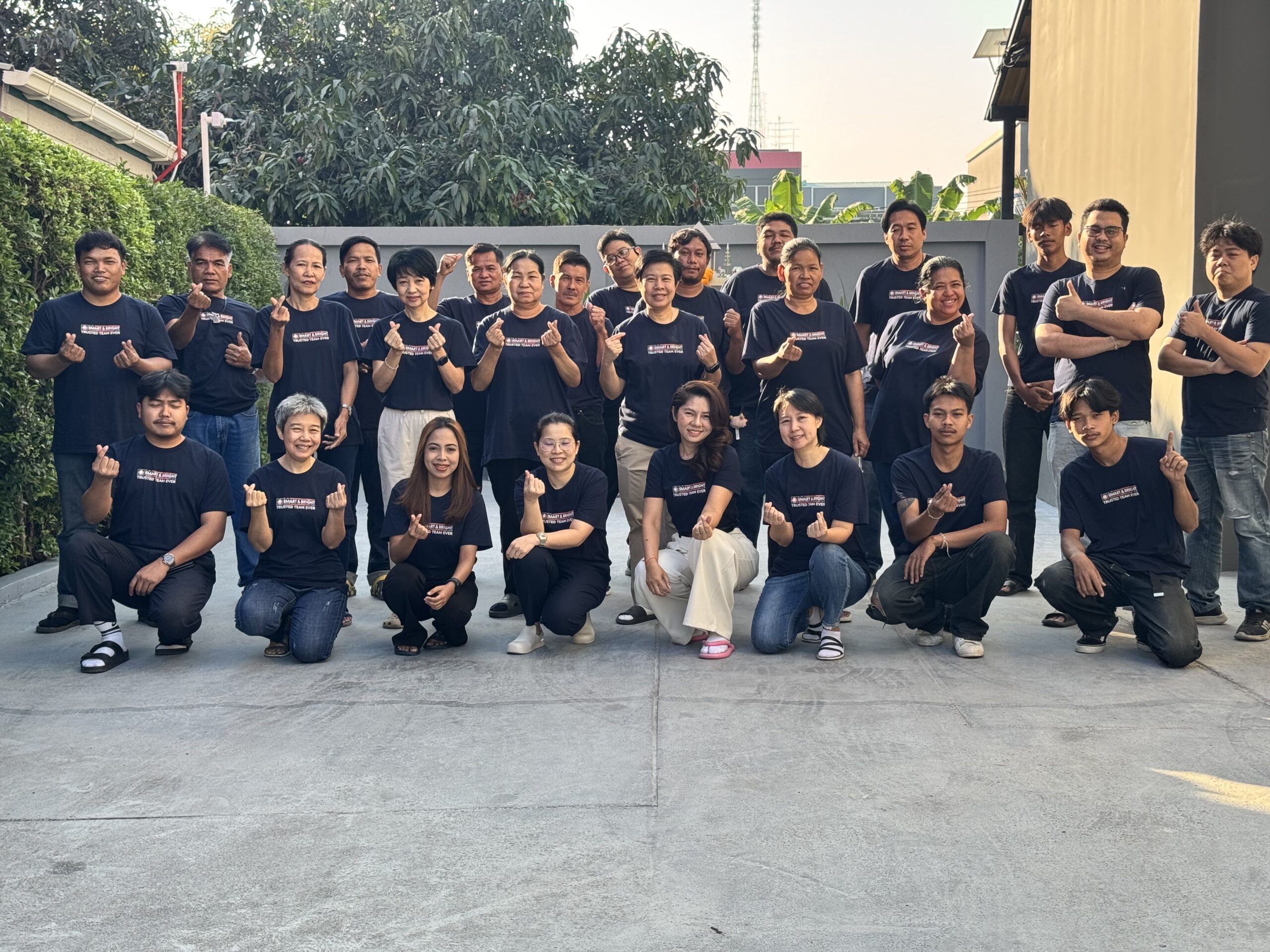 ทีมวิศวกร Smart And Bright